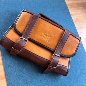 Vetelli leather and canvas toiletry  travel bag